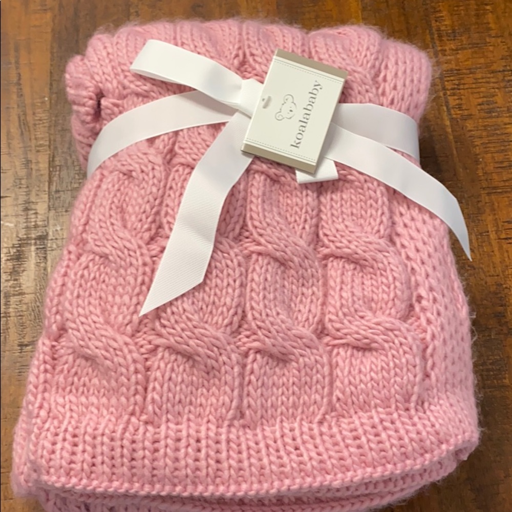 Pink smoke pet free home blanket!